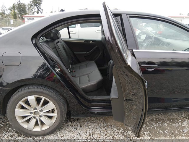 2016 Volkswagen Jetta 1.4t Se მანქანა იყიდება აუქციონზე, vin: 3VWD67AJ9GM340879, აუქციონის ნომერი: 45936354