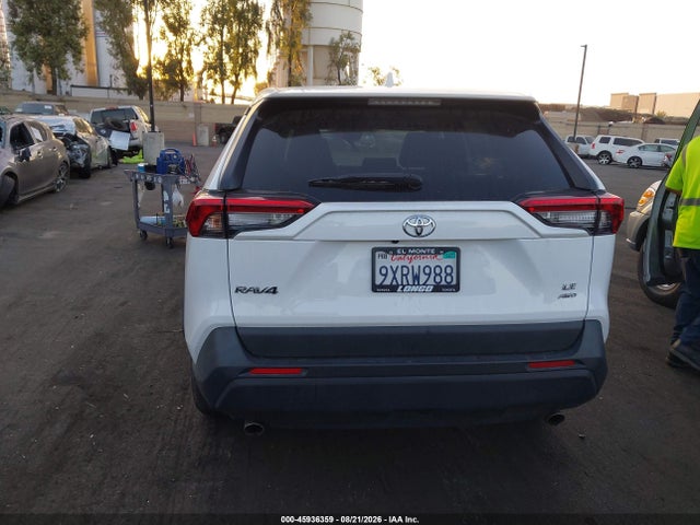 Toyota RAV4 LE 2024 2T3F1RFV2RC458213 Image 16