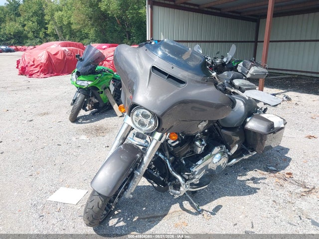 Harley-Davidson FLHXS 2023 1HD1KRP15PB611625 Image 2