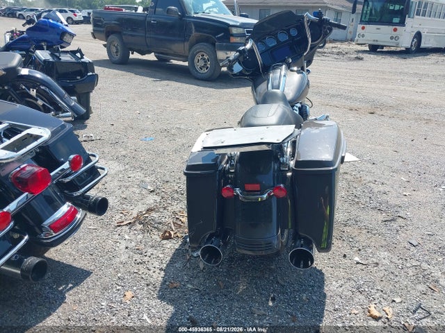 Harley-Davidson FLHXS 2023 1HD1KRP15PB611625 Image 6