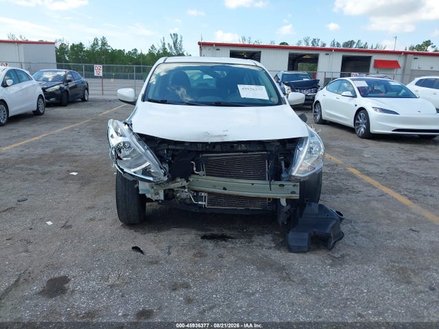 Продаж на аукціоні авто 2019 Nissan Versa 1.6 S, vin: 3N1CN7AP1KL825279, номер лоту: 45936377