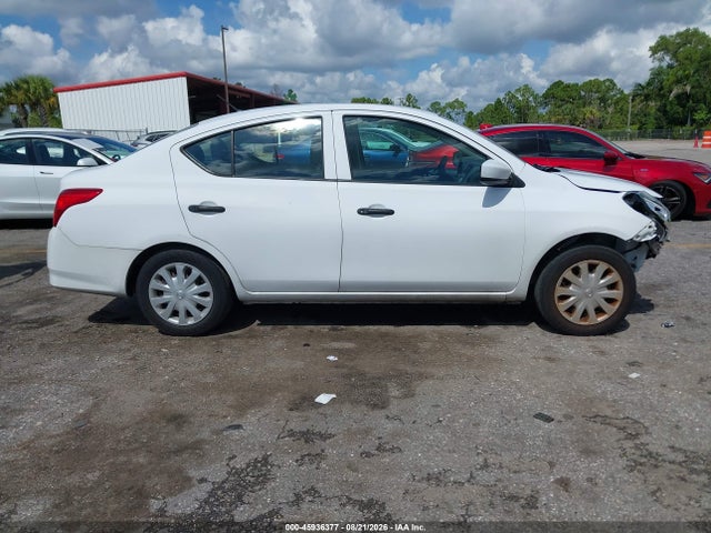 Продаж на аукціоні авто 2019 Nissan Versa 1.6 S, vin: 3N1CN7AP1KL825279, номер лоту: 45936377