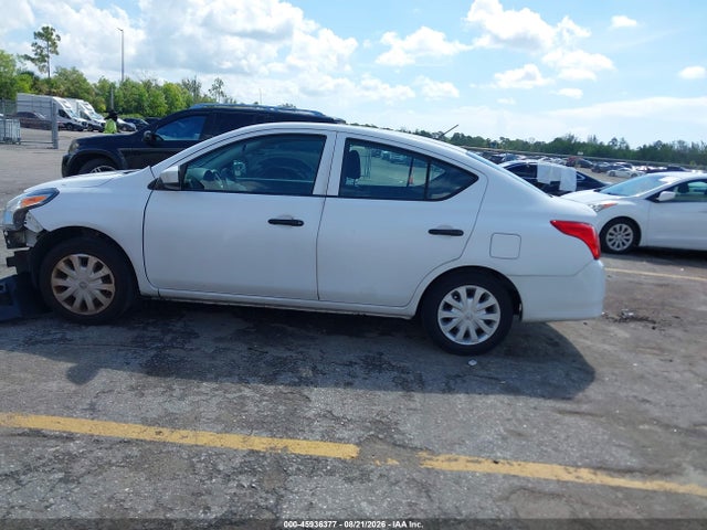 Продаж на аукціоні авто 2019 Nissan Versa 1.6 S, vin: 3N1CN7AP1KL825279, номер лоту: 45936377