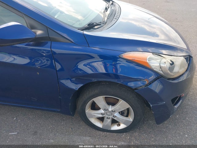 45936381 :رقم المزاد ، KMHDH4AE4DU877497 vin ، 2013 Hyundai Elantra Gls مزاد بيع