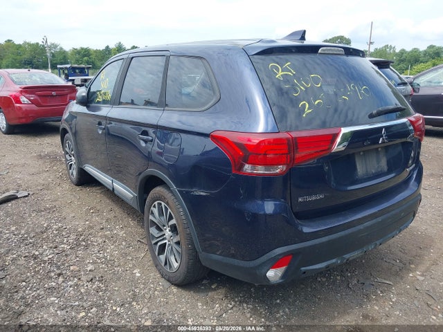 Продажа на аукционе авто 2017 Mitsubishi Outlander Es, vin: JA4AD2A34HZ041245, номер лота: 45936393
