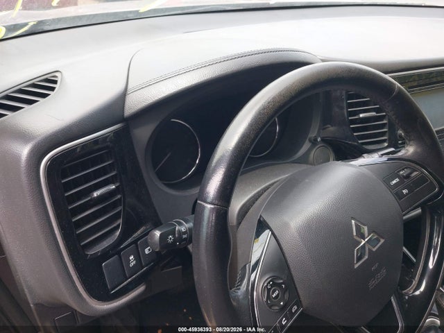 Продажа на аукционе авто 2017 Mitsubishi Outlander Es, vin: JA4AD2A34HZ041245, номер лота: 45936393