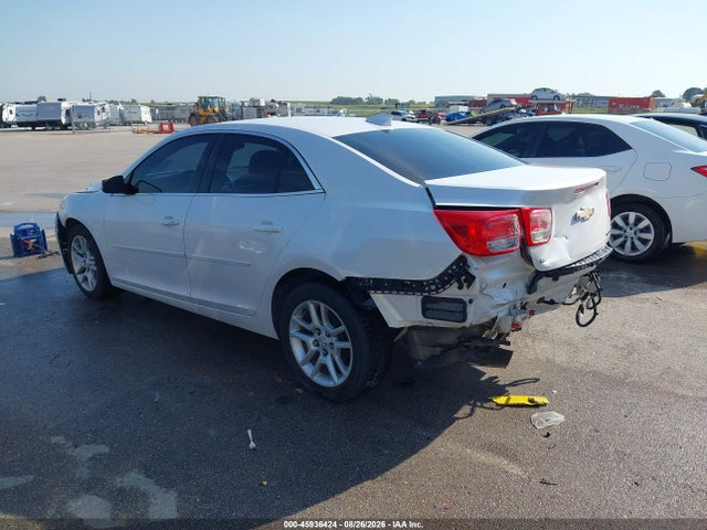 Chevrolet MALIBU 1LT 2015 1G11C5SL8FF255669 Image 3