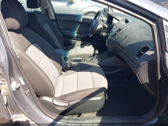 2015 Kia Forte Ex მანქანა იყიდება აუქციონზე, vin: KNAFX4A89F5331203, აუქციონის ნომერი: 45936427