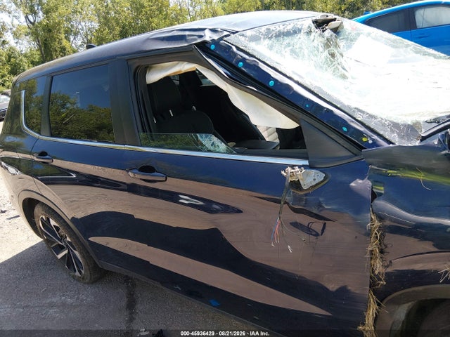 45936429 :رقم المزاد ، JA4J4UA81NZ068390 vin ، 2022 Mitsubishi Outlander مزاد بيع