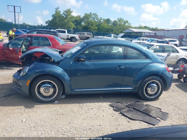 Aukcja sprzedaży 2018 Volkswagen Beetle 2.0t Coast/2.0t S, vin: 3VWFD7AT0JM707613, numer aukcji: 45936445