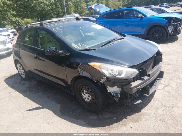 2017 Hyundai Elantra Gt მანქანა იყიდება აუქციონზე, vin: KMHD35LH5HU349386, აუქციონის ნომერი: 45936446