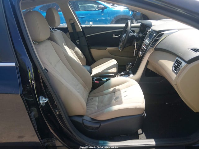 Aukcja sprzedaży 2017 Hyundai Elantra Gt, vin: KMHD35LH5HU349386, numer aukcji: 45936446