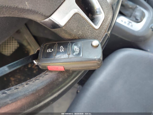 2012 Volkswagen Jetta 2.0l Tdi მანქანა იყიდება აუქციონზე, vin: 3VWLL7AJ3CM090473, აუქციონის ნომერი: 45936513
