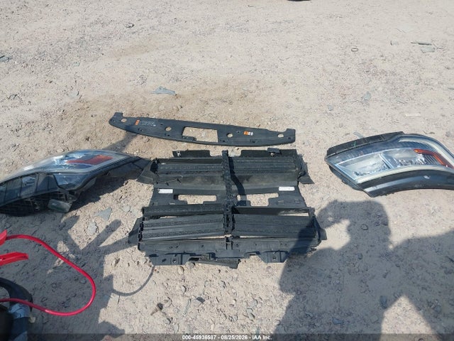 45936587 :رقم المزاد ، 1FM5K8D89HGC05586 vin ، 2017 Ford Explorer Xlt مزاد بيع