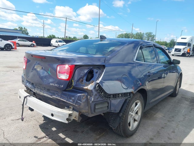Продажа на аукционе авто 2015 Chevrolet Malibu Ls, vin: 1G11B5SL2FF329400, номер лота: 45936589