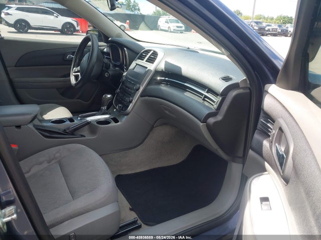 Продажа на аукционе авто 2015 Chevrolet Malibu Ls, vin: 1G11B5SL2FF329400, номер лота: 45936589