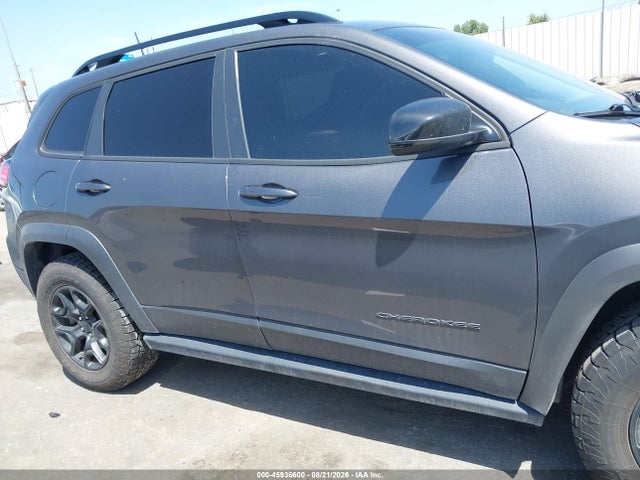 45936600 :رقم المزاد ، 1C4PJMBX1ND507258 vin ، 2022 Jeep Cherokee Trailhawk 4x4 مزاد بيع