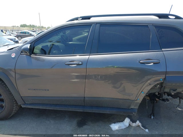 45936600 :رقم المزاد ، 1C4PJMBX1ND507258 vin ، 2022 Jeep Cherokee Trailhawk 4x4 مزاد بيع