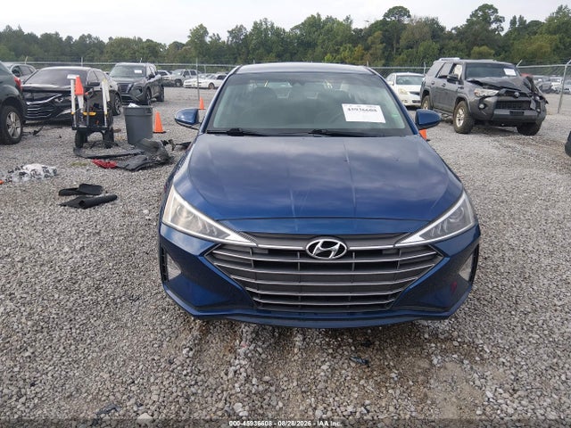 2020 Hyundai Elantra Sel მანქანა იყიდება აუქციონზე, vin: 5NPD84LF4LH556272, აუქციონის ნომერი: 45936608