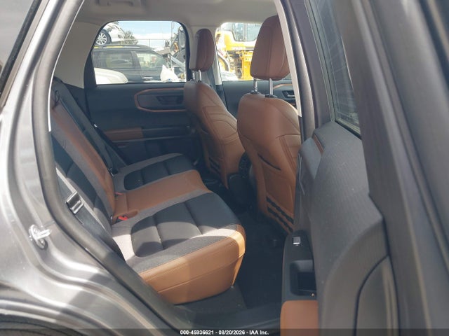 Ford Bronco Sport Outer Banks 2024 3FMCR9C63RRF65715 Image 8