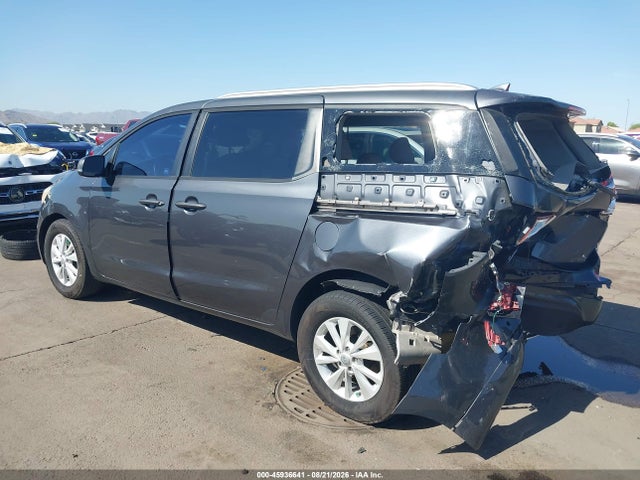 KIA SEDONA LX 2016 KNDMB5C13G6175797 Image 3