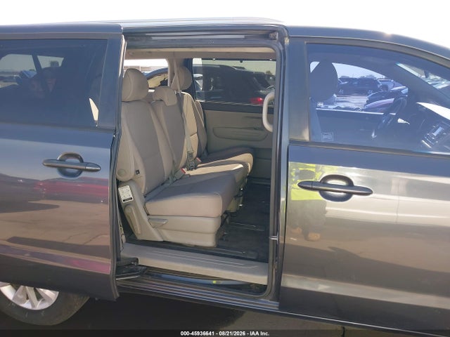 KIA SEDONA LX 2016 KNDMB5C13G6175797 Image 8