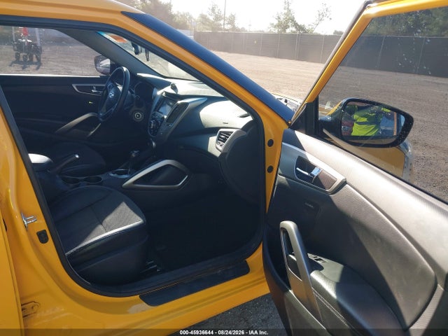Продажа на аукционе авто 2015 Hyundai Veloster, vin: KMHTC6AD3FU229696, номер лота: 45936644