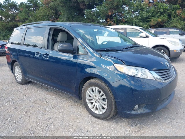2012 Toyota Sienna Xle V6 8 Passenger მანქანა იყიდება აუქციონზე, vin: 5TDYK3DC3CS262311, აუქციონის ნომერი: 45936646