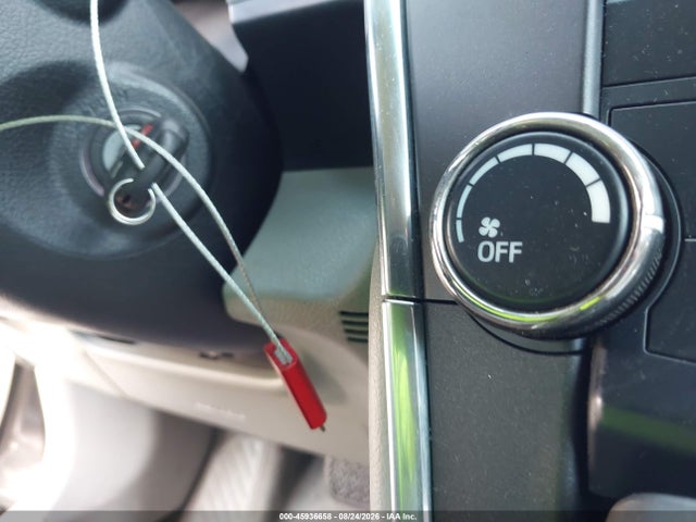 45936658 :رقم المزاد ، 4T1BF1FK6HU770399 vin ، 2017 Toyota Camry Le مزاد بيع