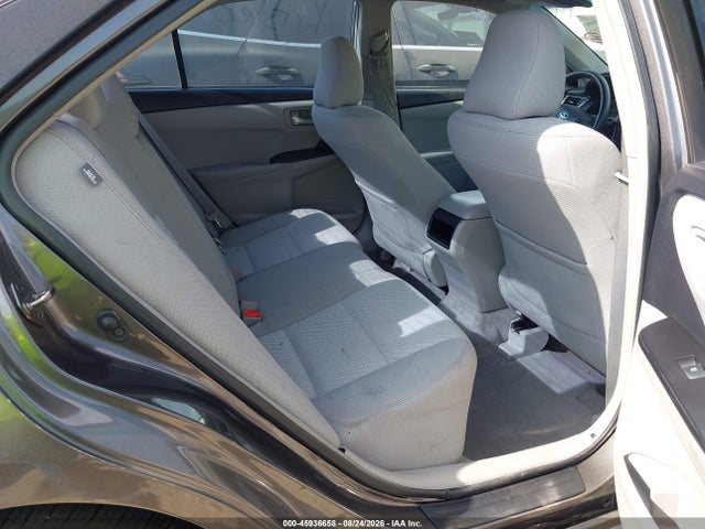 45936658 :رقم المزاد ، 4T1BF1FK6HU770399 vin ، 2017 Toyota Camry Le مزاد بيع