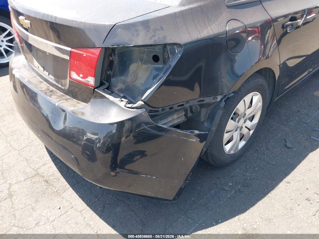 Chevrolet Cruze Ls Auto 2015 1G1PA5SG4F7254953 Image 12