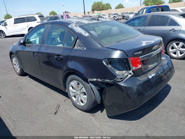 Chevrolet Cruze Ls Auto 2015 1G1PA5SG4F7254953 Image 3