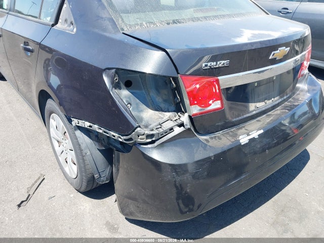 Chevrolet Cruze Ls Auto 2015 1G1PA5SG4F7254953 Image 6