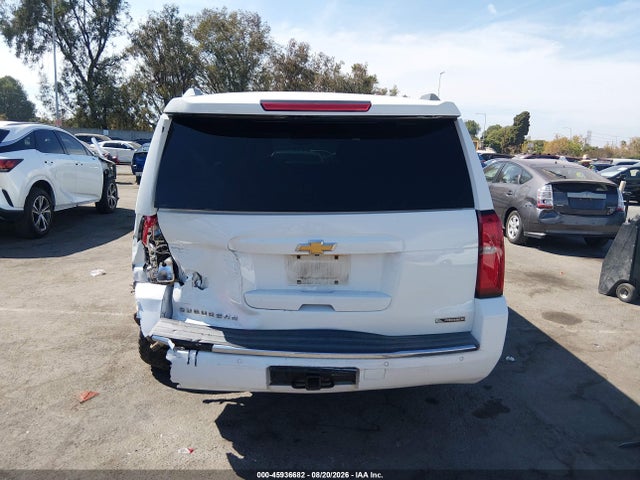 Chevrolet Suburban Premier 2018 1GNSCJKC8JR101451 Image 17