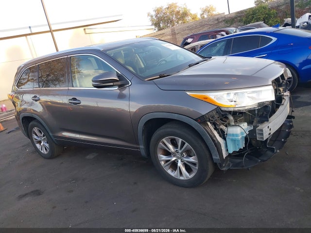 Toyota Highlander Xle V6 2014 5TDKKRFH1ES027121 Image 14