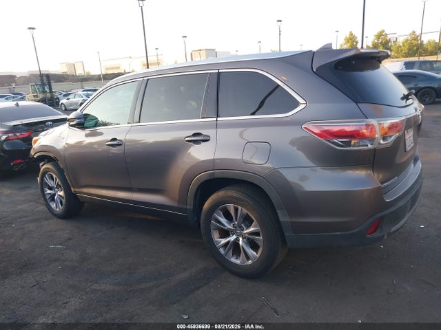 Toyota Highlander Xle V6 2014 5TDKKRFH1ES027121 Image 15