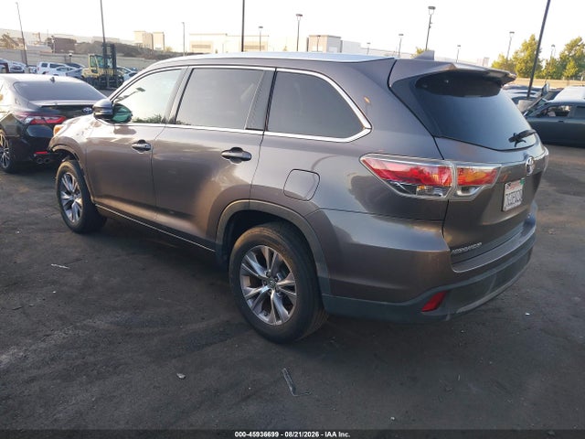 Toyota Highlander Xle V6 2014 5TDKKRFH1ES027121 Image 3