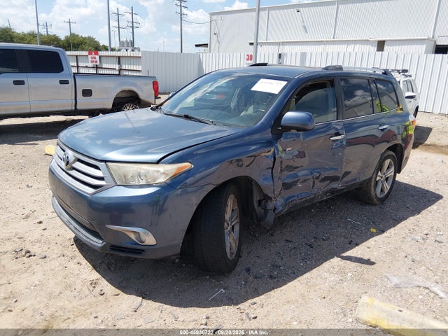 Продажа на аукционе авто 2013 Toyota Highlander Limited V6, vin: 5TDYK3EHXDS101823, номер лота: 45936722