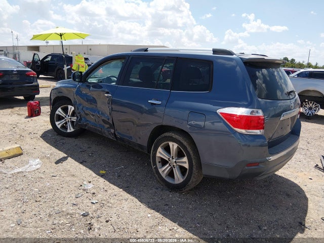 Продажа на аукционе авто 2013 Toyota Highlander Limited V6, vin: 5TDYK3EHXDS101823, номер лота: 45936722
