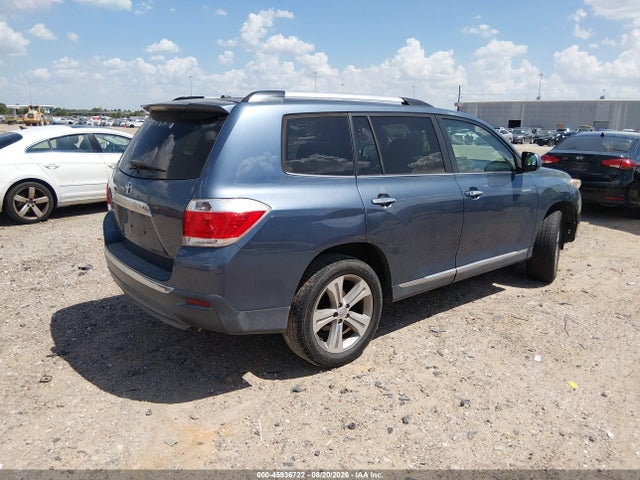 Продажа на аукционе авто 2013 Toyota Highlander Limited V6, vin: 5TDYK3EHXDS101823, номер лота: 45936722