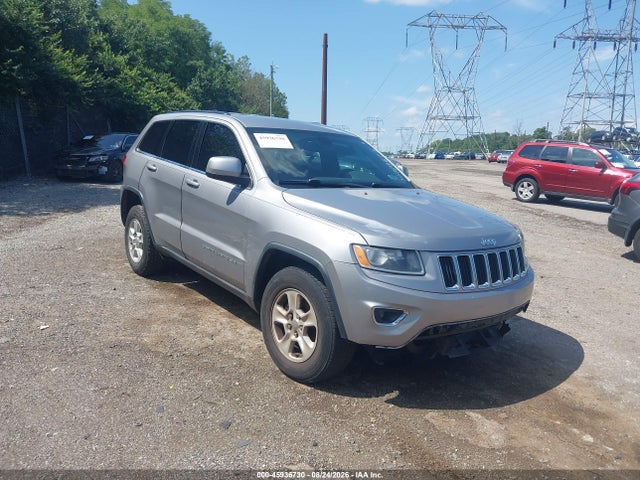 Продажа на аукционе авто 2015 Jeep Grand Cherokee Laredo, vin: 1C4RJFAG7FC918130, номер лота: 45936730