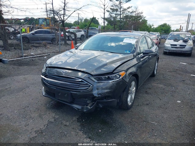 45936747 :رقم المزاد ، 3FA6P0HD1JR283030 vin ، 2018 Ford Fusion Se مزاد بيع