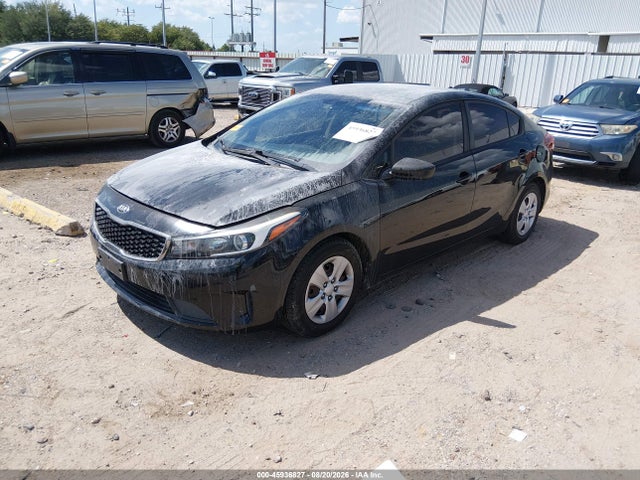 KIA FORTE LX 2017 3KPFK4A79HE095619 Image 2