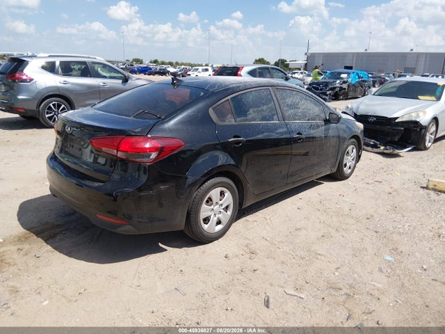 KIA FORTE LX 2017 3KPFK4A79HE095619 Image 4