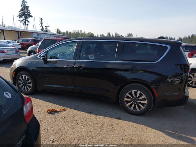 Продажа на аукционе авто 2023 Chrysler Pacifica Hybrid Touring L, vin: 2C4RC1L79PR622027, номер лота: 45936831