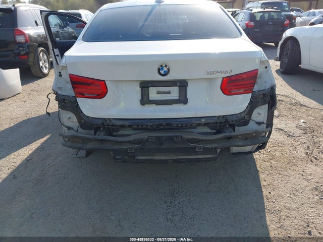 Продажа на аукционе авто 2017 Bmw 320i, vin: WBA8E1G3XHNU17602, номер лота: 45936832