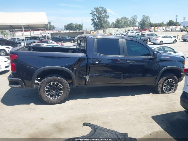 45936848 :رقم المزاد ، 3GCUDHELXPG318611 vin ، 2023 Chevrolet Silverado 1500 4wd  Short Bed Zr2 مزاد بيع