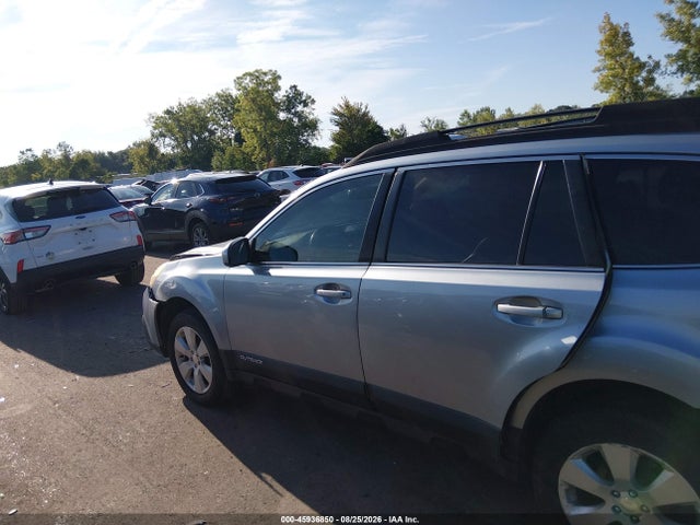 45936850 :رقم المزاد ، 4S4BRBPC9D3273867 vin ، 2013 Subaru Outback 2.5i Limited مزاد بيع