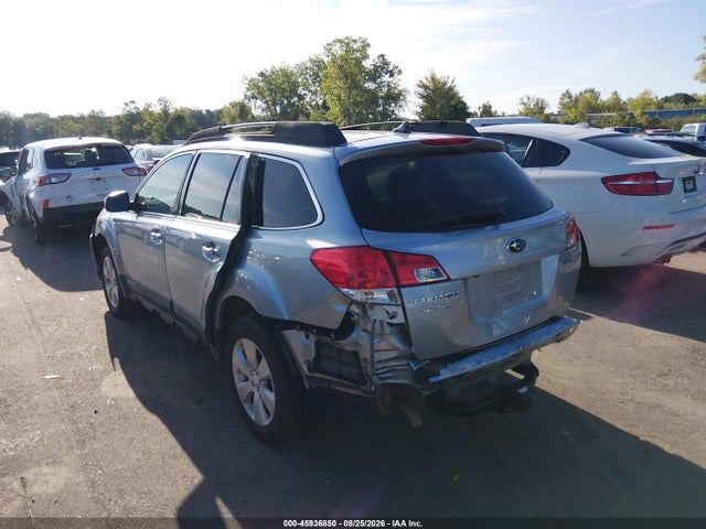 45936850 :رقم المزاد ، 4S4BRBPC9D3273867 vin ، 2013 Subaru Outback 2.5i Limited مزاد بيع