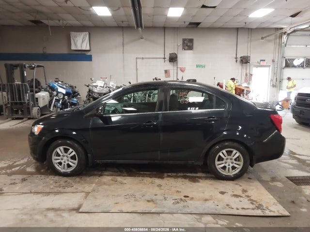 Продаж на аукціоні авто 2015 Chevrolet Sonic Lt Manual, vin: 1G1JD5SB6F4126734, номер лоту: 45936854